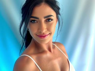 Webcam model BeautyMaya from XloveCam