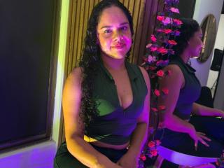 Webcam model DannaRoseHot from XloveCam