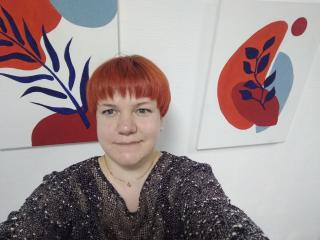 Webcam model EvalineQueen from XloveCam