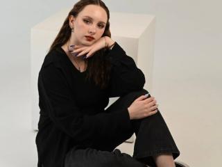 Webcam model LatrinaBouffard from XloveCam profile picture Webcam model LatrinaBouffard from XloveCam