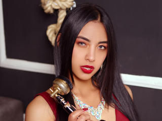 Webcam model MiahBrown from XloveCam profile picture Webcam model MiahBrown from XloveCam
