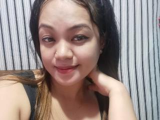 Webcam model PinaylhianForU from XloveCam