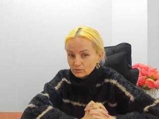 Webcam model RenesMi from XloveCam profile picture Webcam model RenesMi from XloveCam