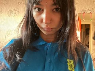 Webcam model TrenaShad from XloveCam profile picture Webcam model TrenaShad from XloveCam