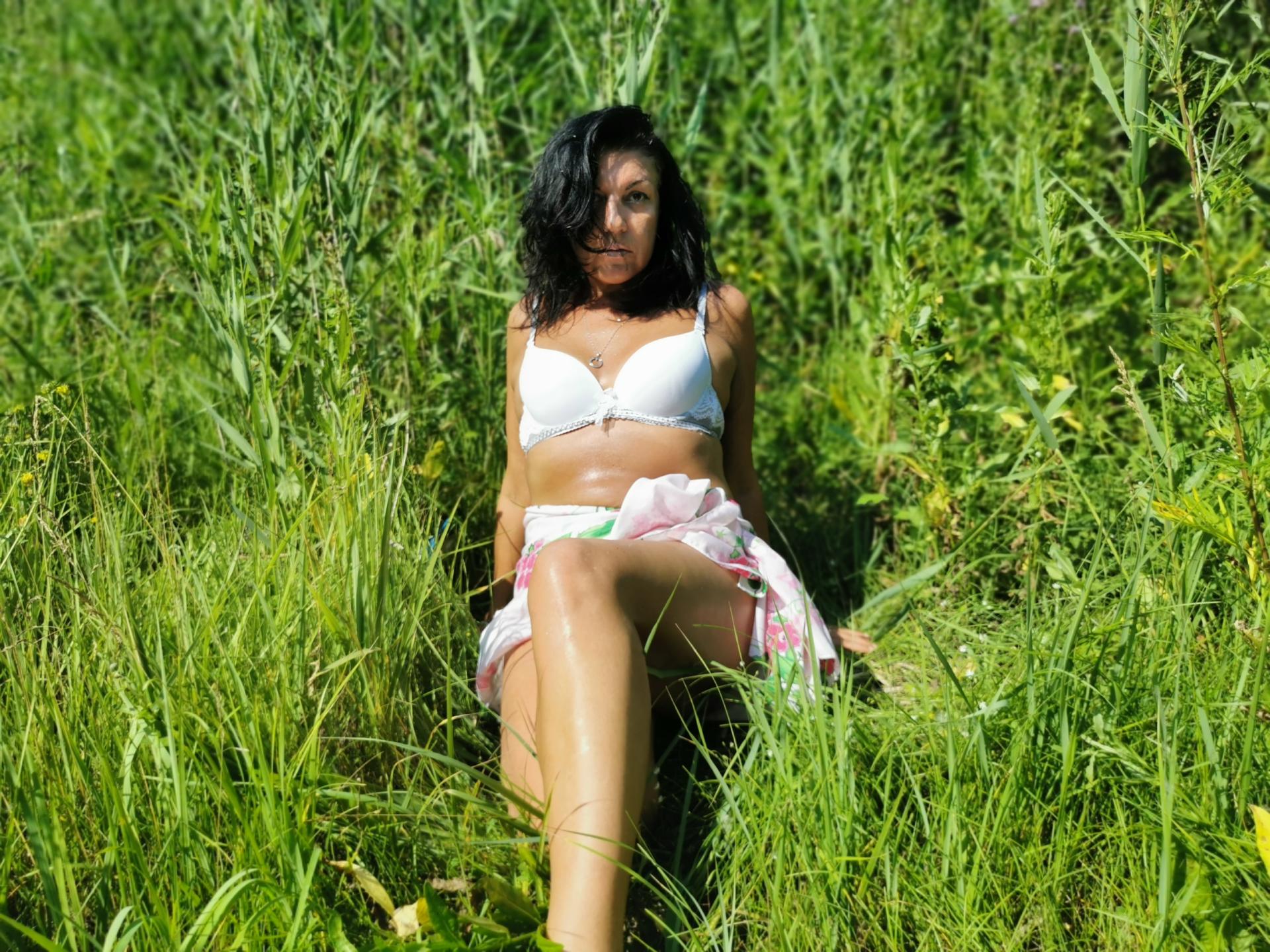 Image of cam model LadyMargo from XloveCam