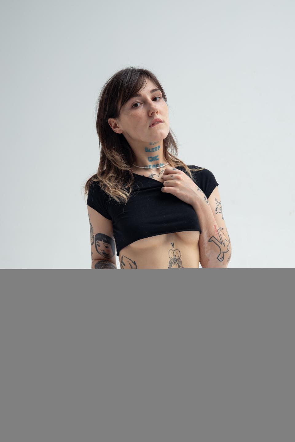 Image of cam model MaisyGilbert from XloveCam