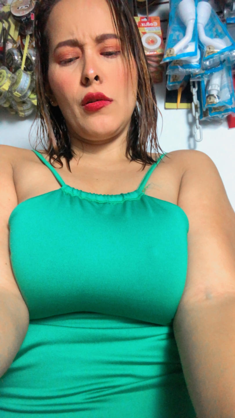 Image of cam model SaritaVelez from XloveCam
