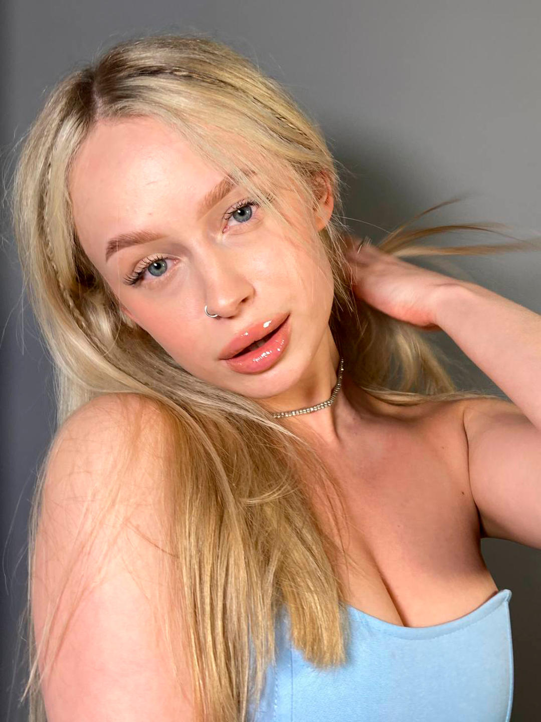 Image of cam model LolitaRosi from XloveCam