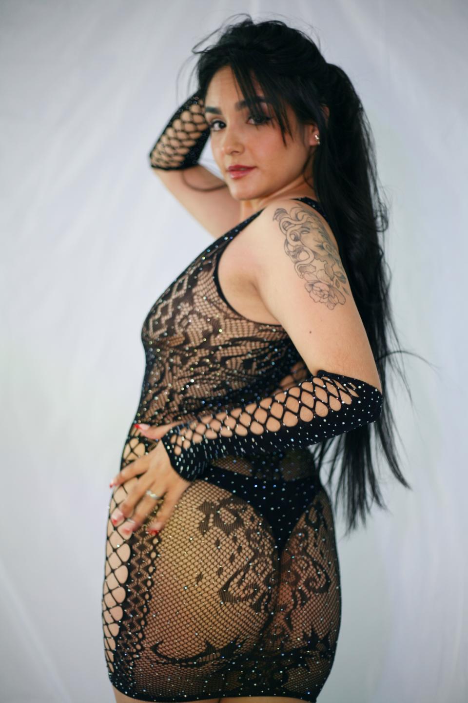 Image of cam model SarayBangerr from XloveCam