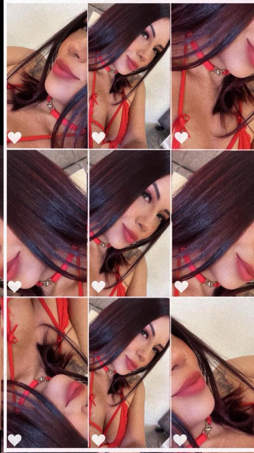 Image of cam model EmilyDurand from XloveCam