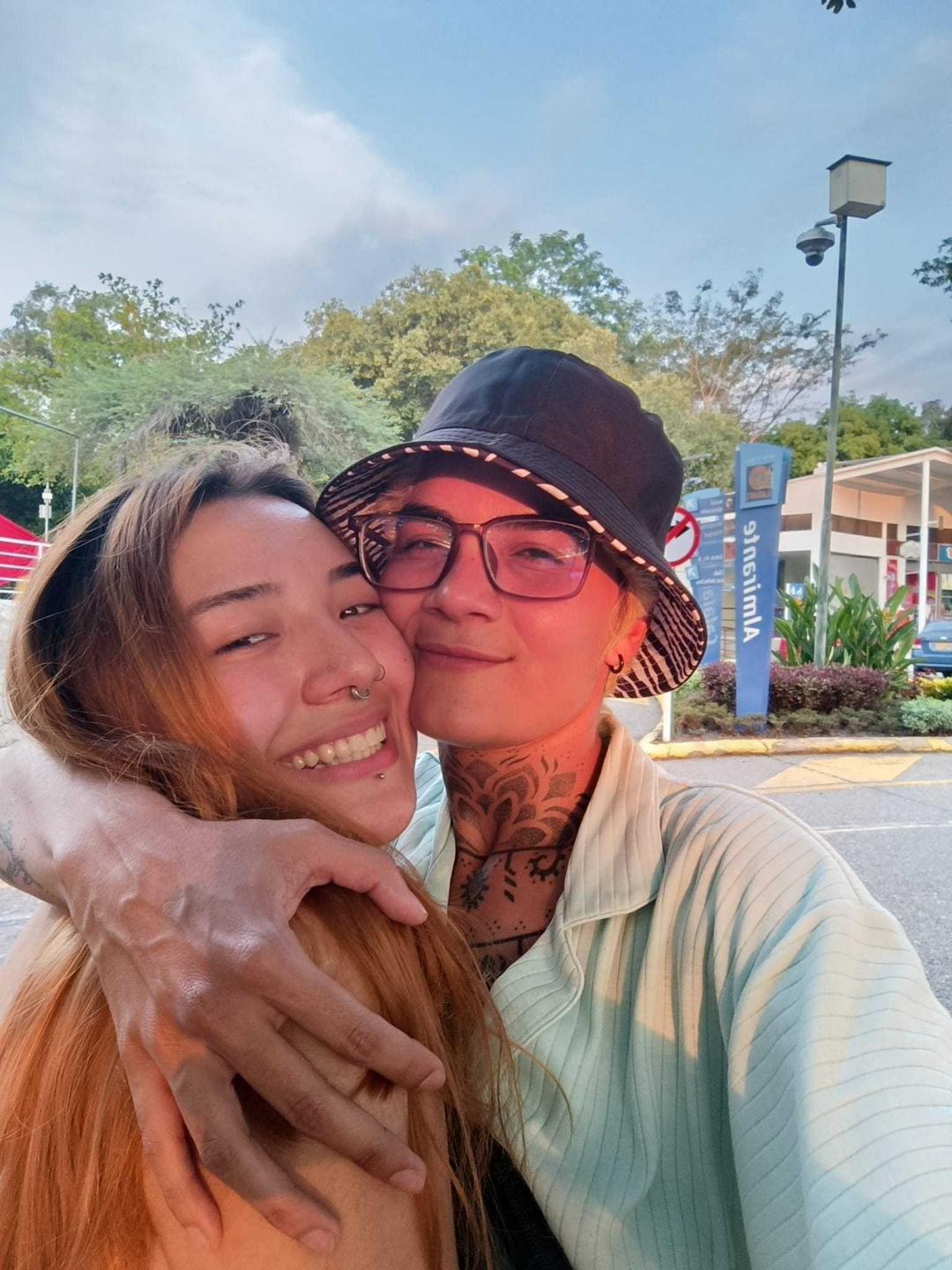 Image of cam model SeleneAna from XloveCam