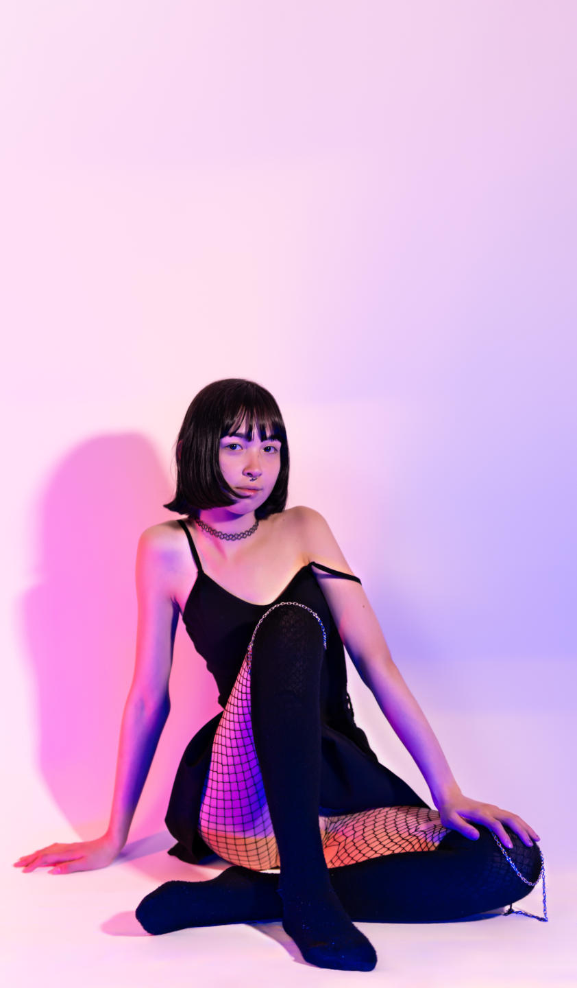 Image of cam model VickMoon (MillaHottLove69) from XloveCam