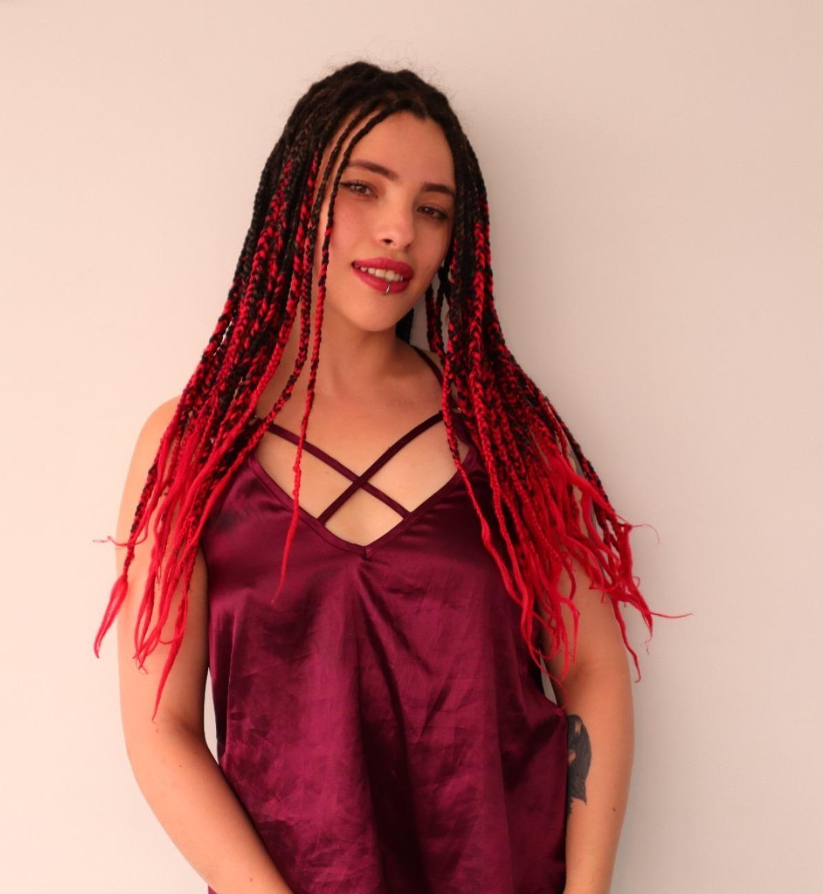 Image of cam model ElizabethDom from XloveCam