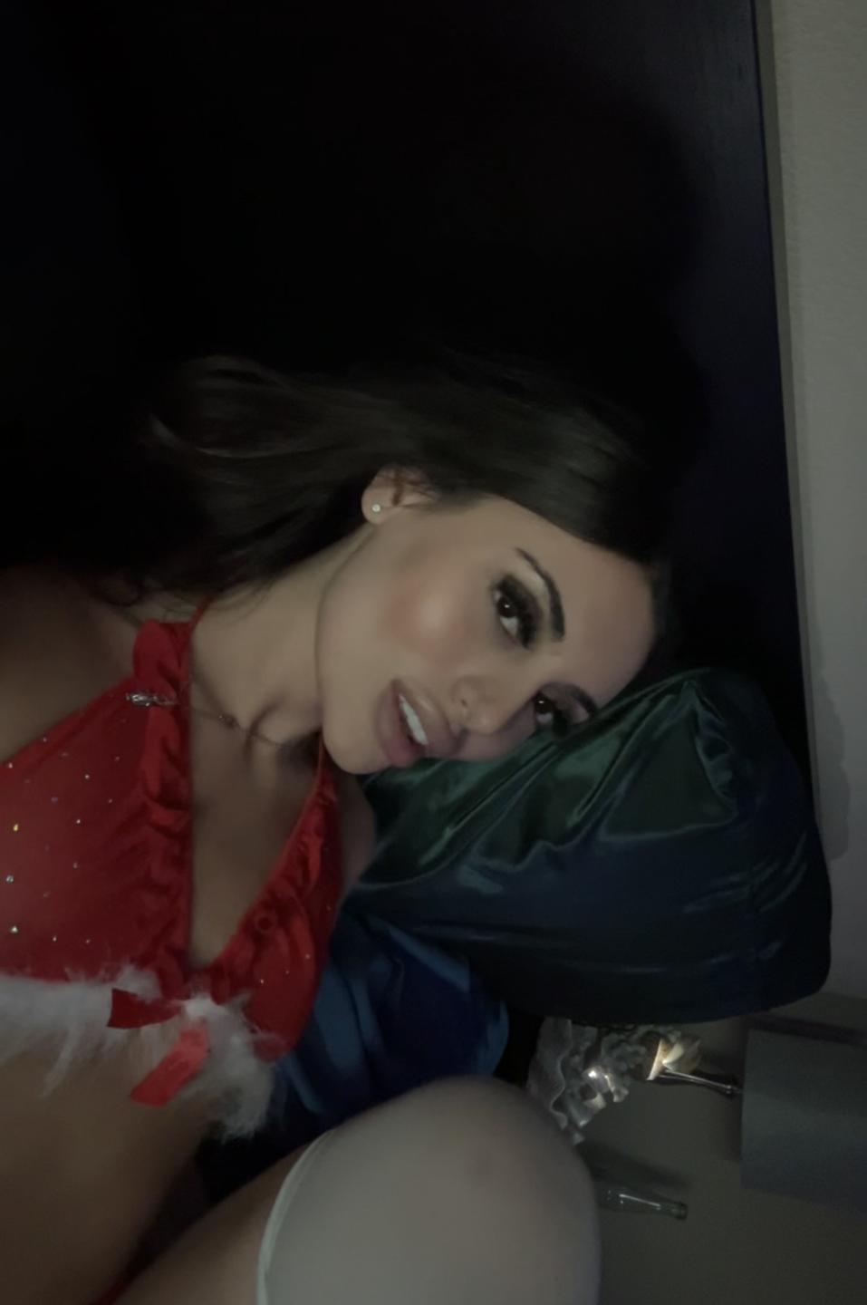 Image of cam model Gelda from XloveCam