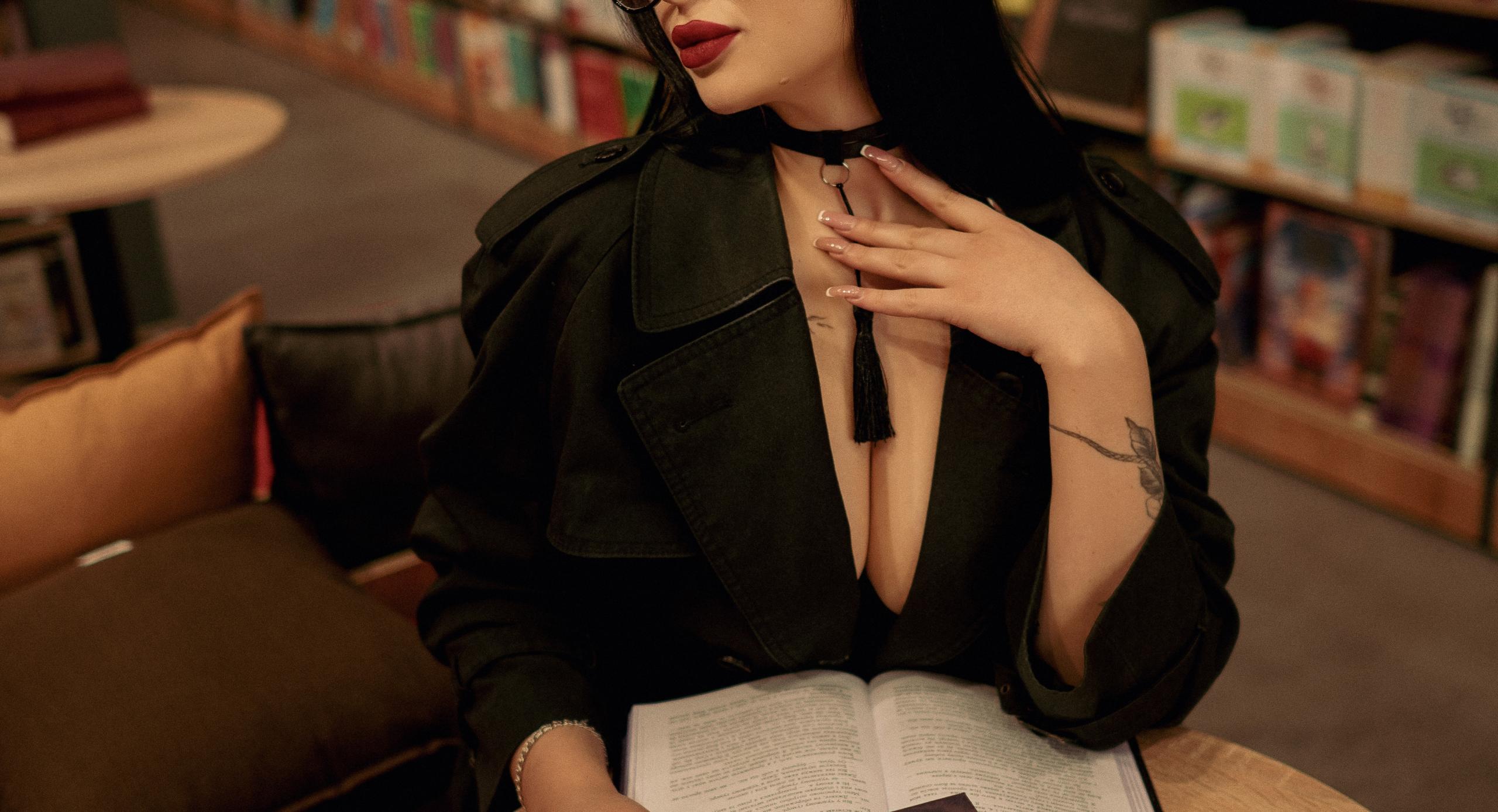 Image of cam model Olieri from XloveCam