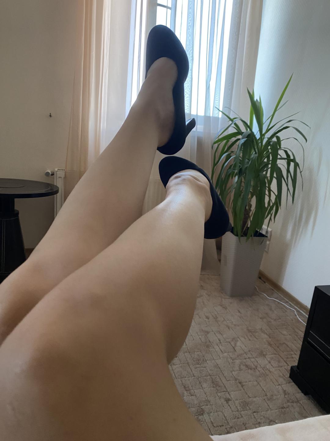 Image of cam model Olieri from XloveCam