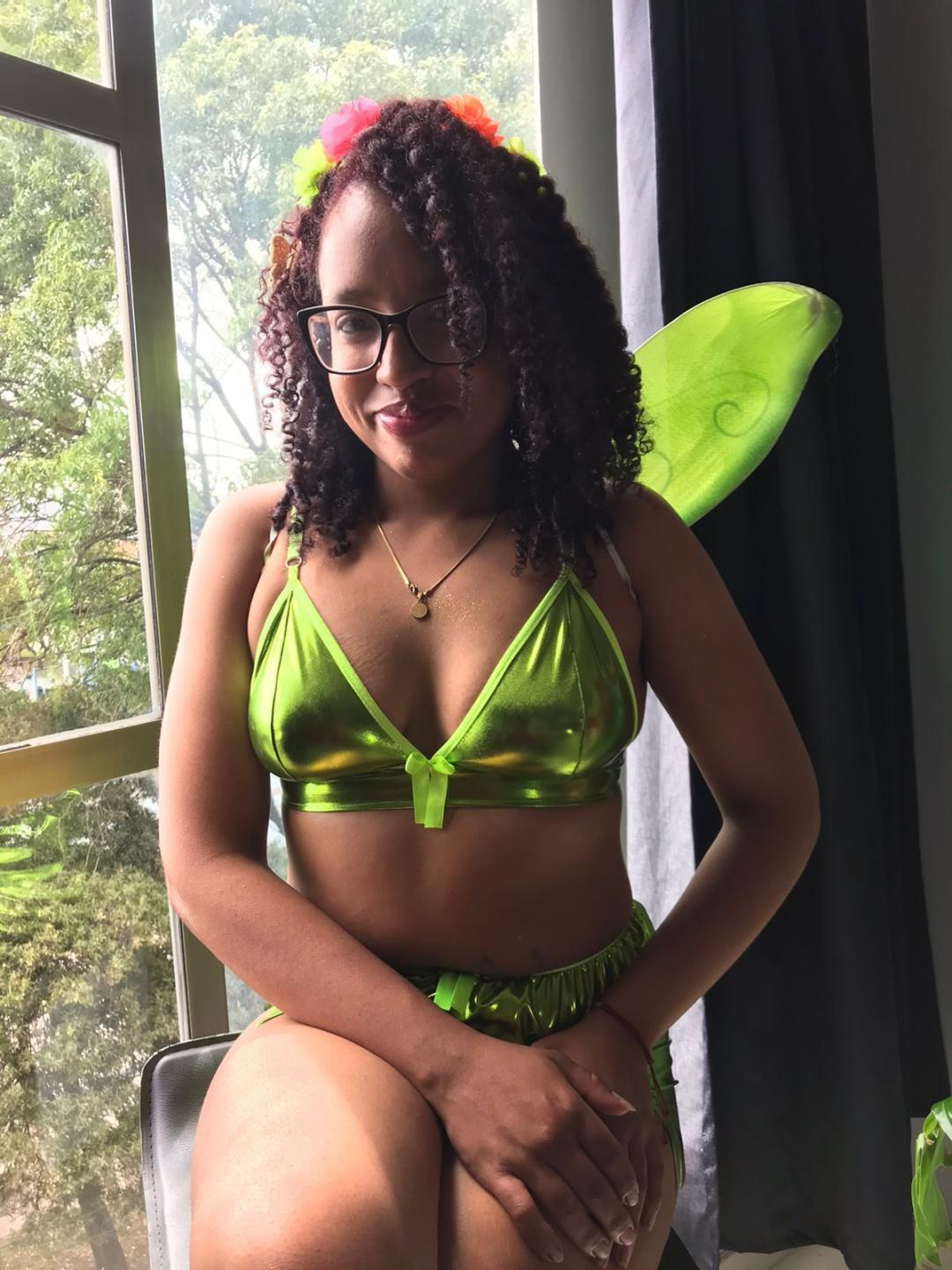 Image of cam model ArtemisaS from XloveCam