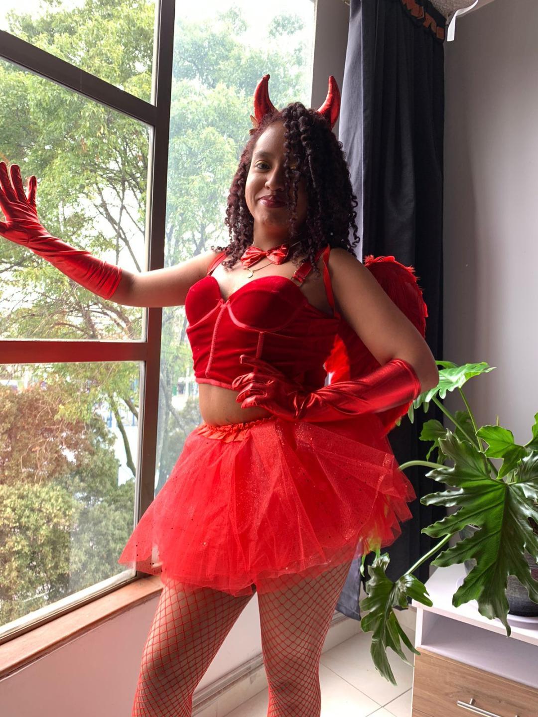 Image of cam model ArtemisaS from XloveCam