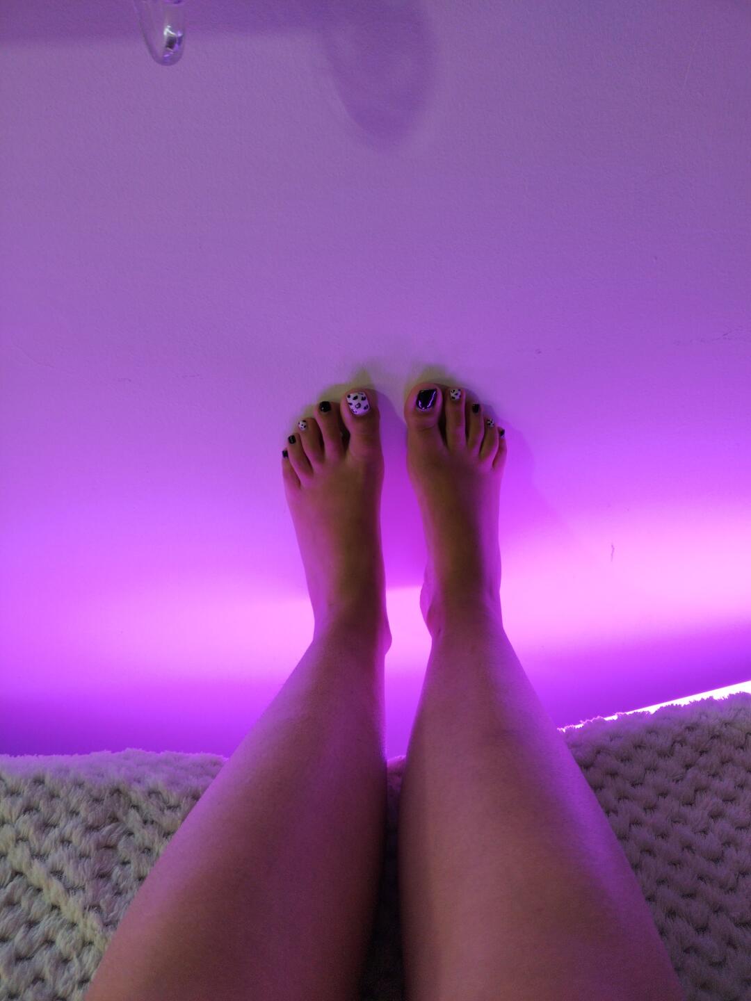 Image of cam model Mllevv from XloveCam