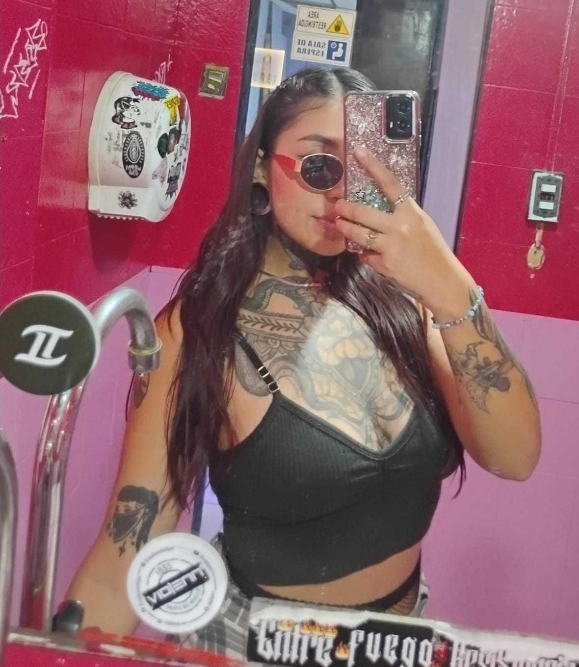 Image of cam model AmberKeller from XloveCam