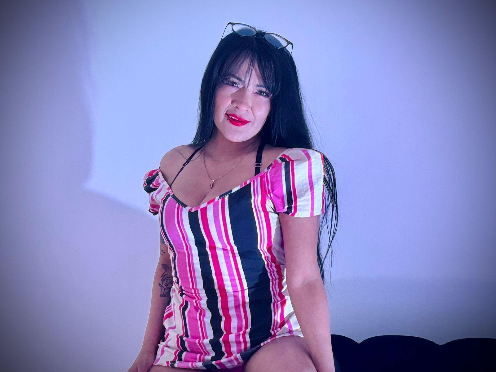 Image of cam model SamantthaLex from XloveCam