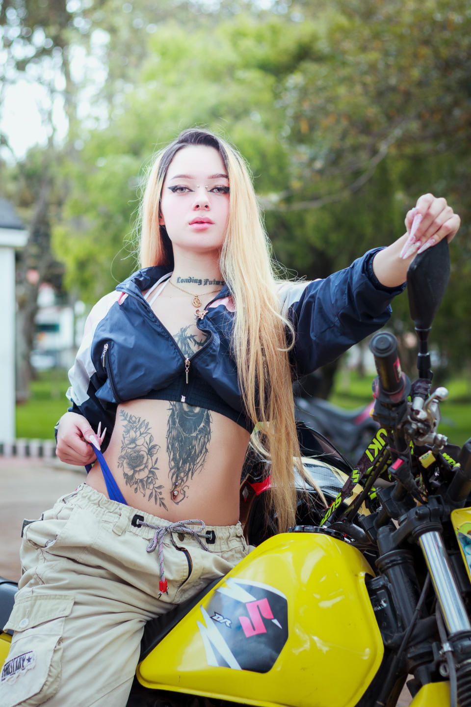 Image of cam model MiaValentine from XloveCam