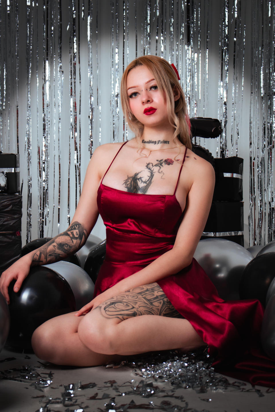 Image of cam model MiaValentine from XloveCam