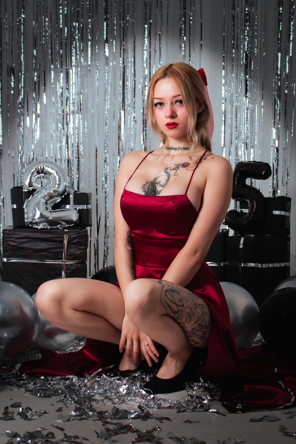 Image of cam model MiaValentine from XloveCam