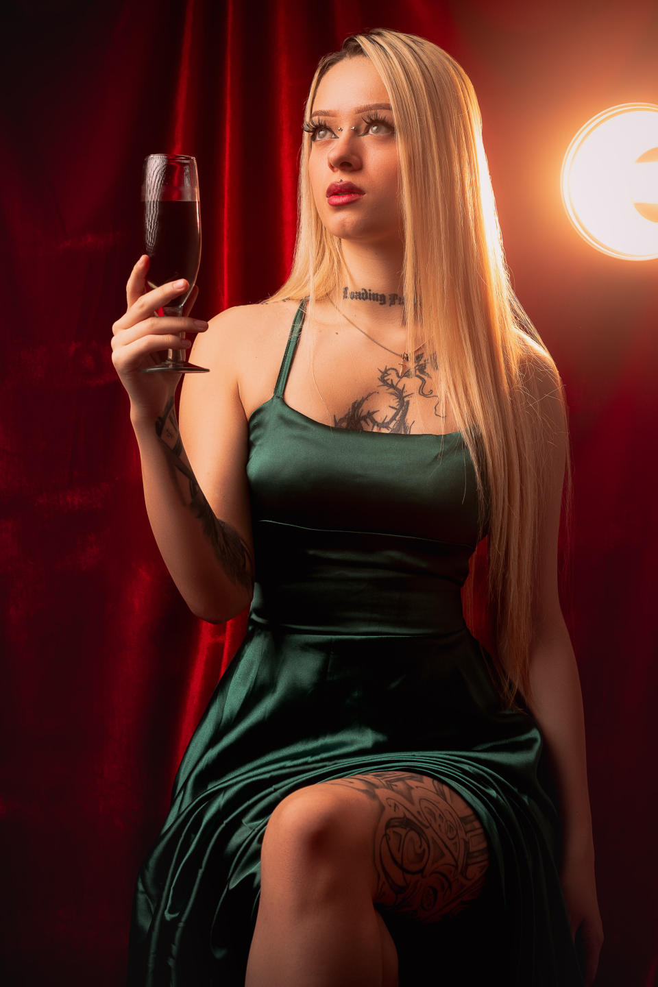 Image of cam model MiaValentine from XloveCam