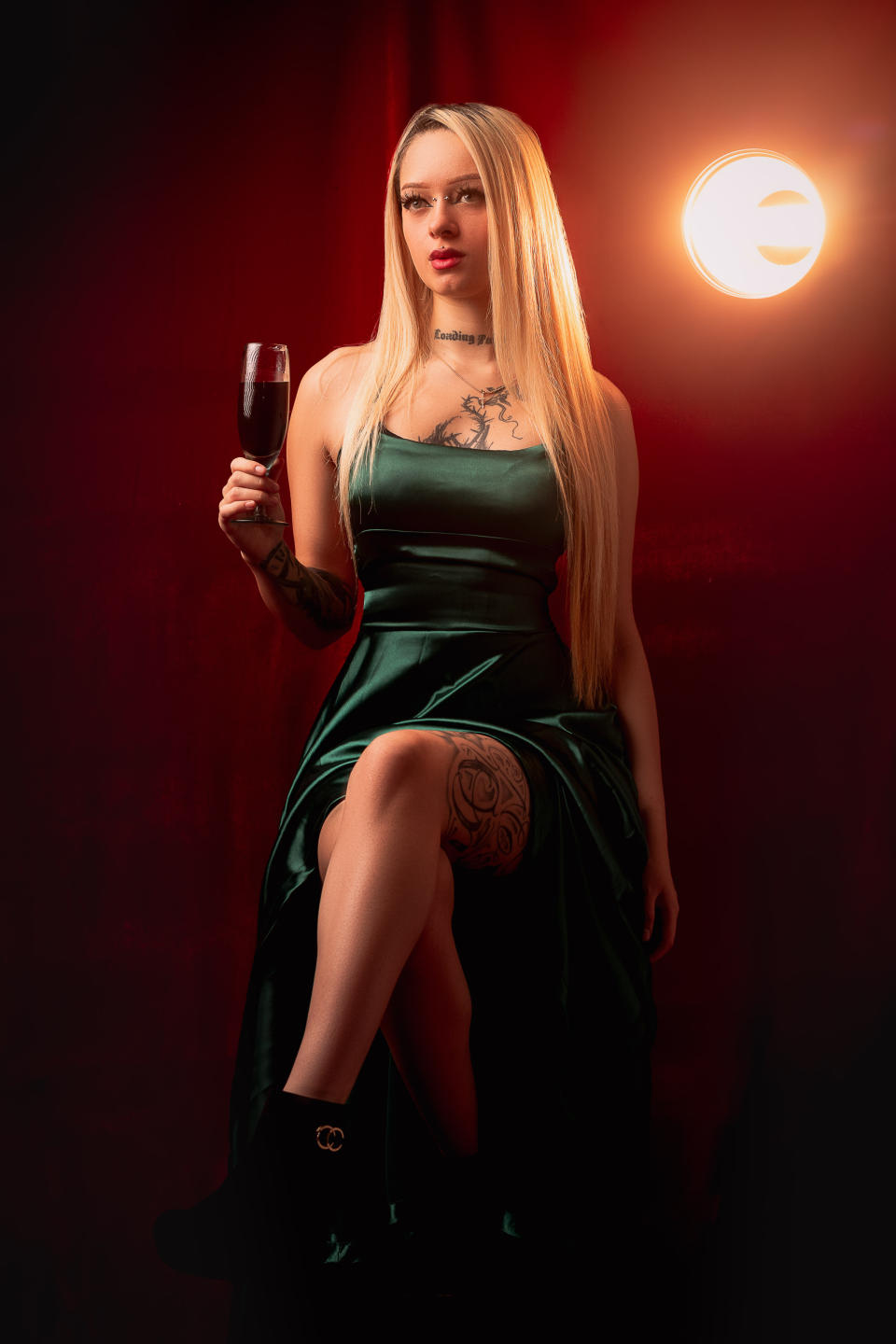 Image of cam model MiaValentine from XloveCam