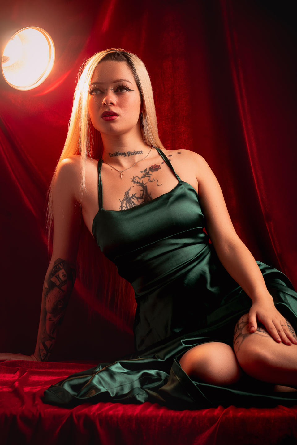 Image of cam model MiaValentine from XloveCam