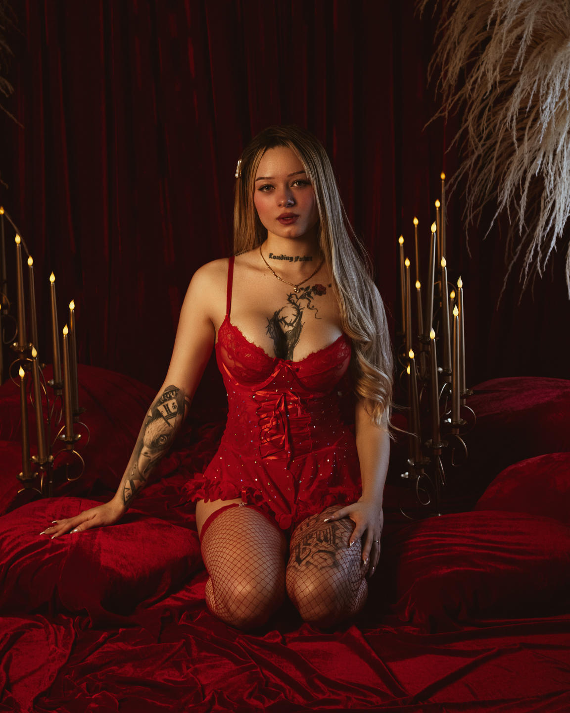 Image of cam model MiaValentine from XloveCam