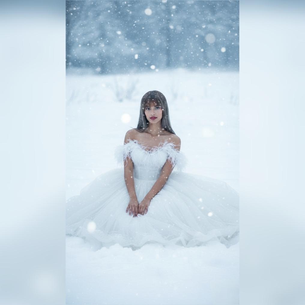 Image of cam model IsabelaLoben from XloveCam