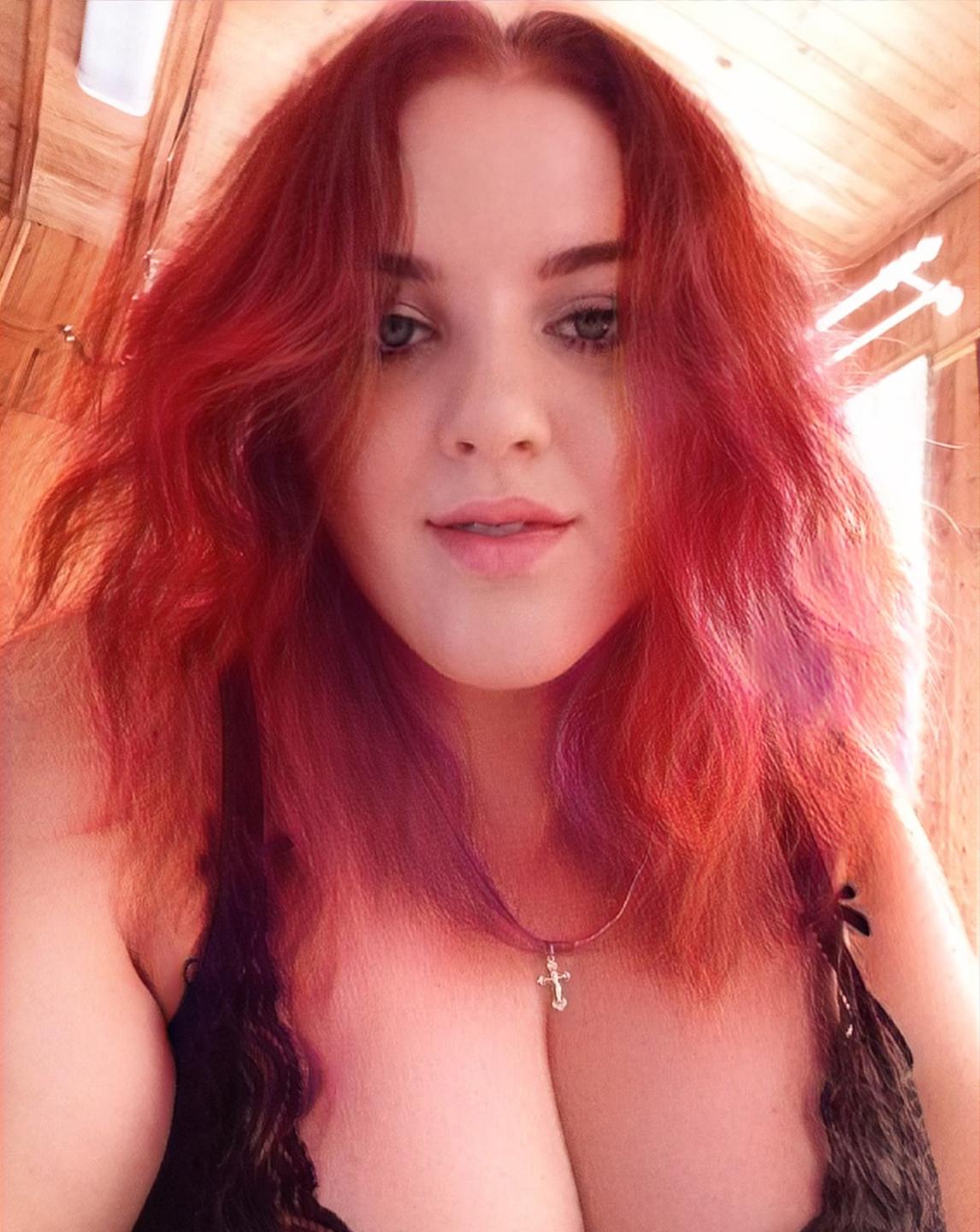 Image of cam model NatashaNikanorovna from XloveCam