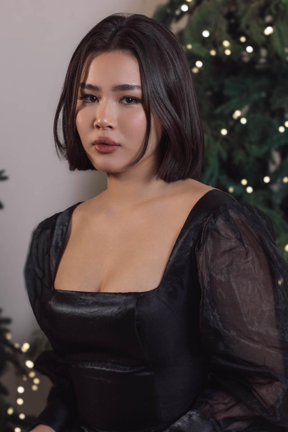 Image of cam model ArianaFlower from XloveCam