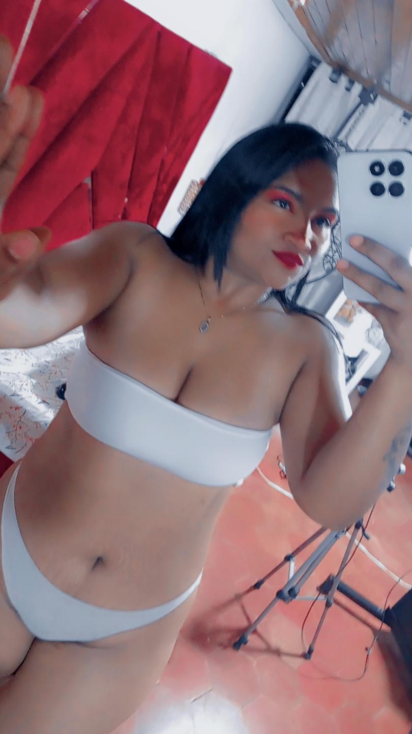 Image of cam model SusanaDiaz from XloveCam