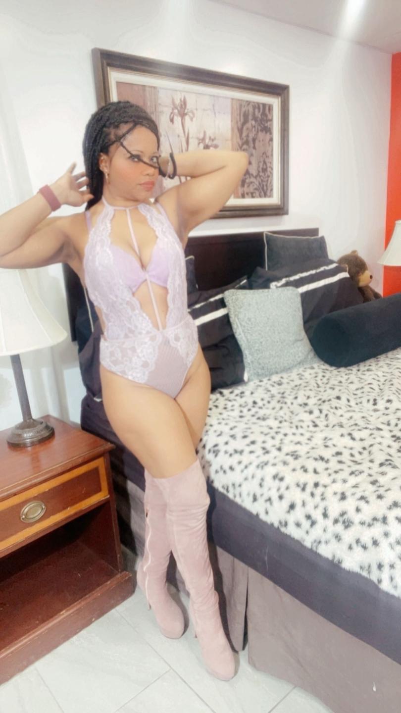 Image of cam model Cincia69 from XloveCam