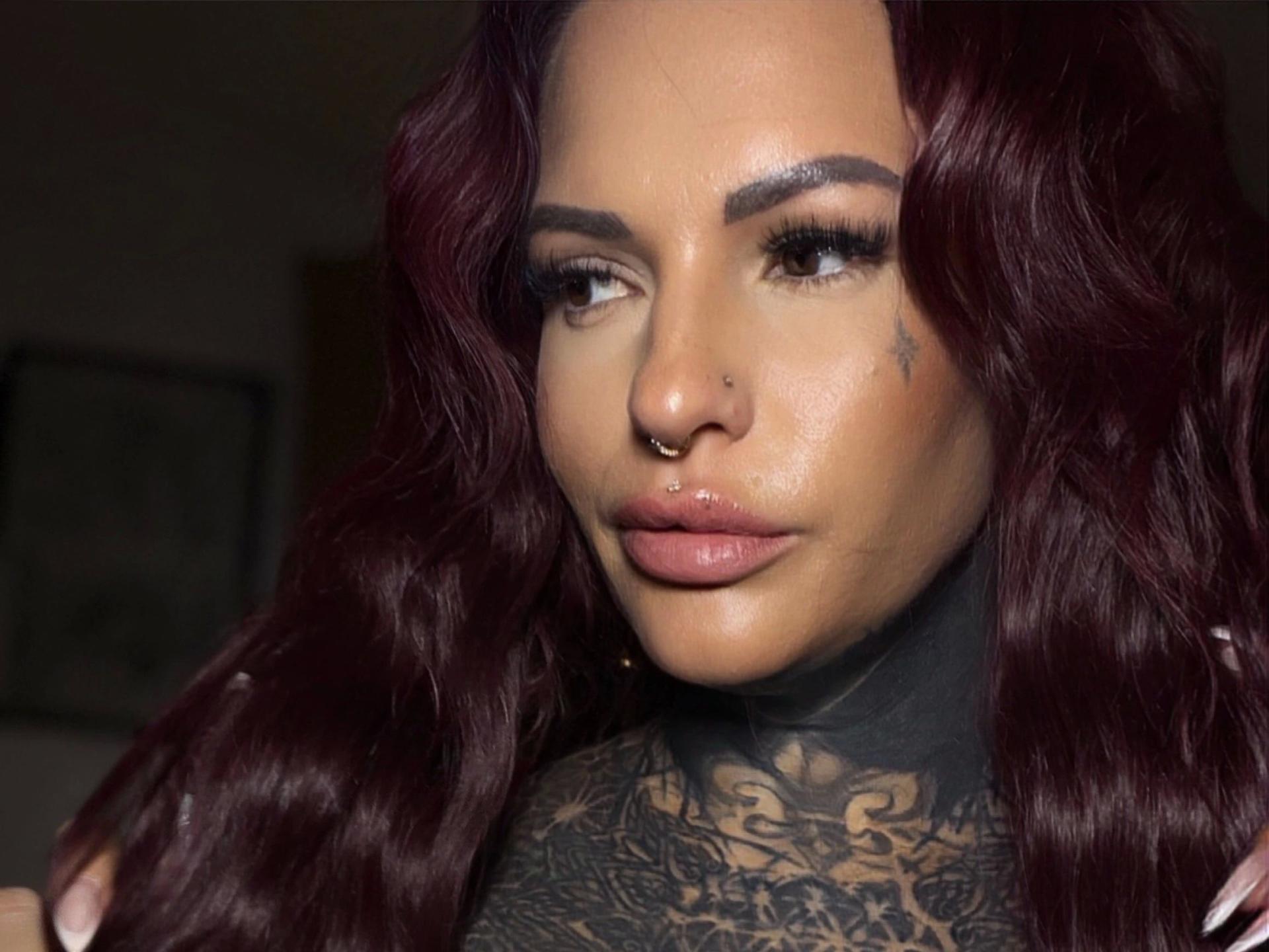 Image of cam model Aileenink-hot from XloveCam