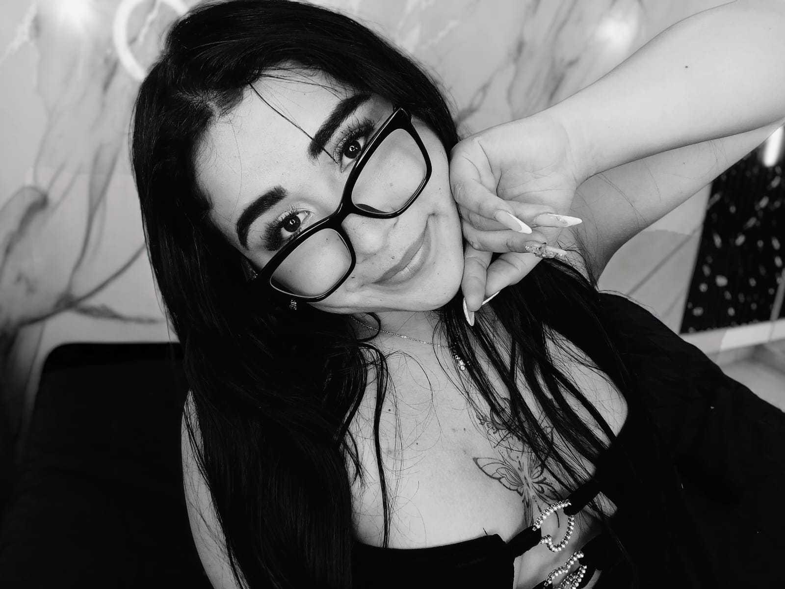 Image of cam model DayannaCold from XloveCam