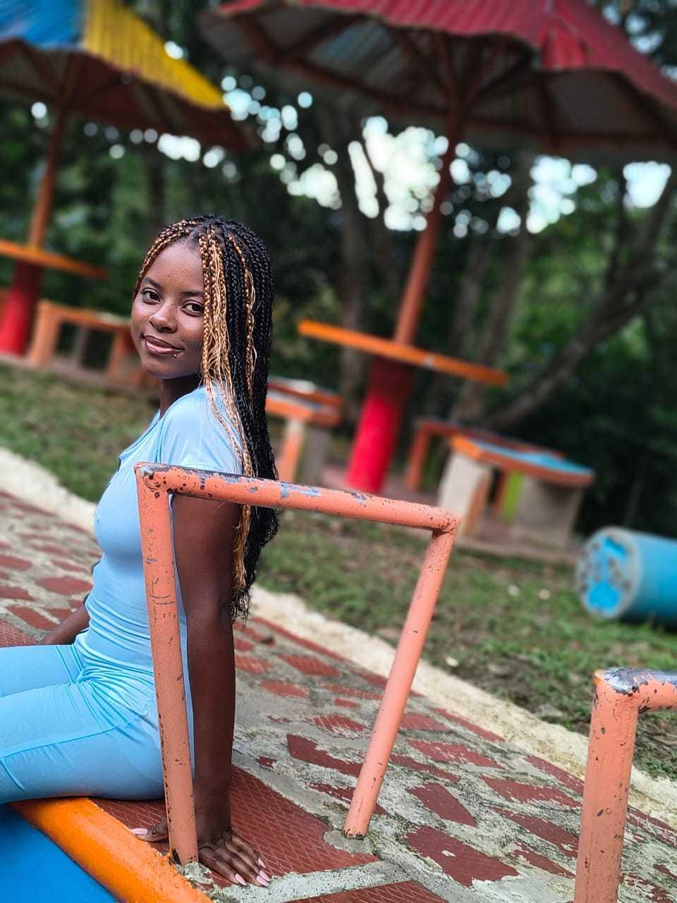 Image of cam model Kairaa from XloveCam