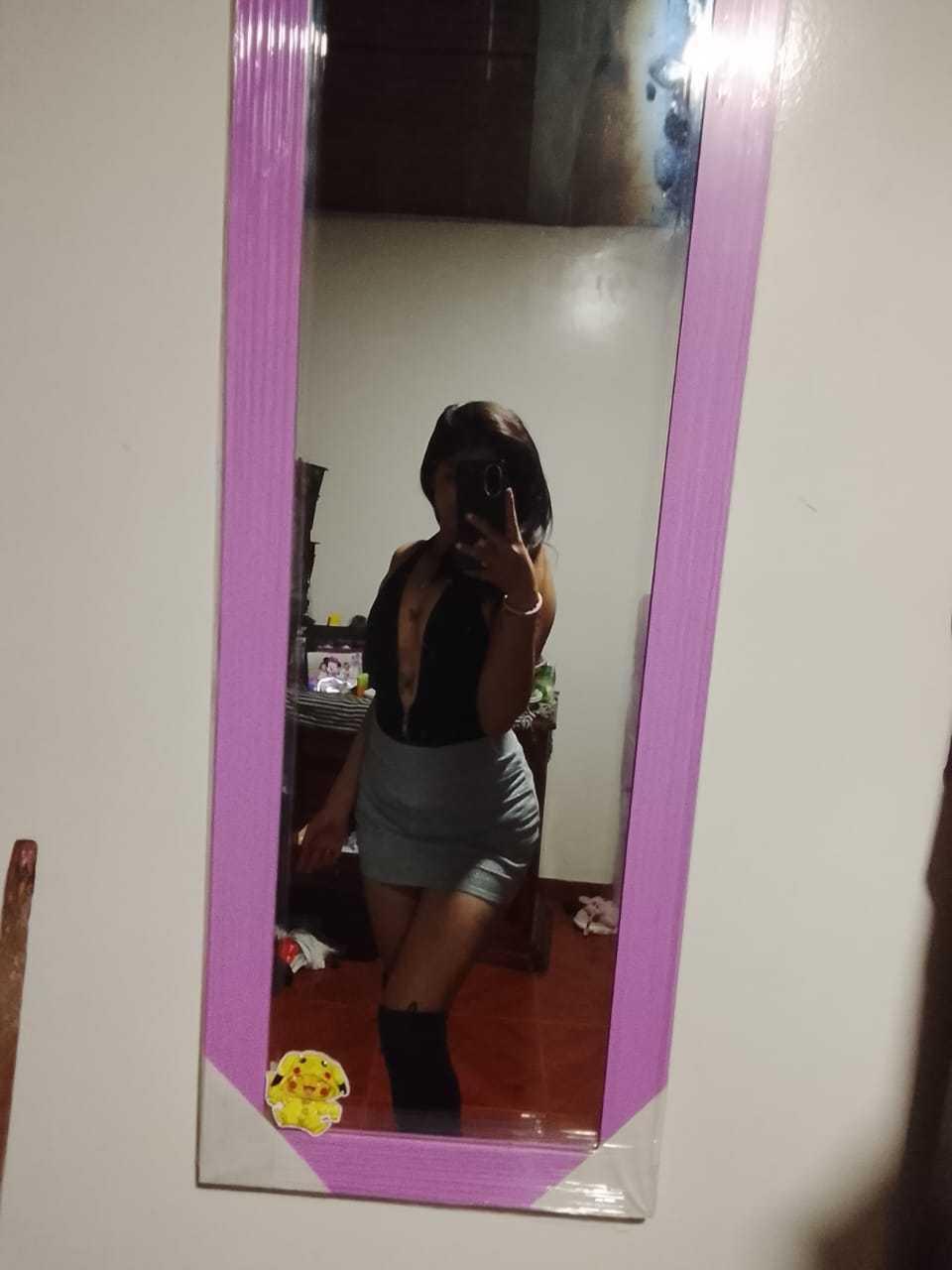 Image of cam model VictoriaAlvarez from XloveCam