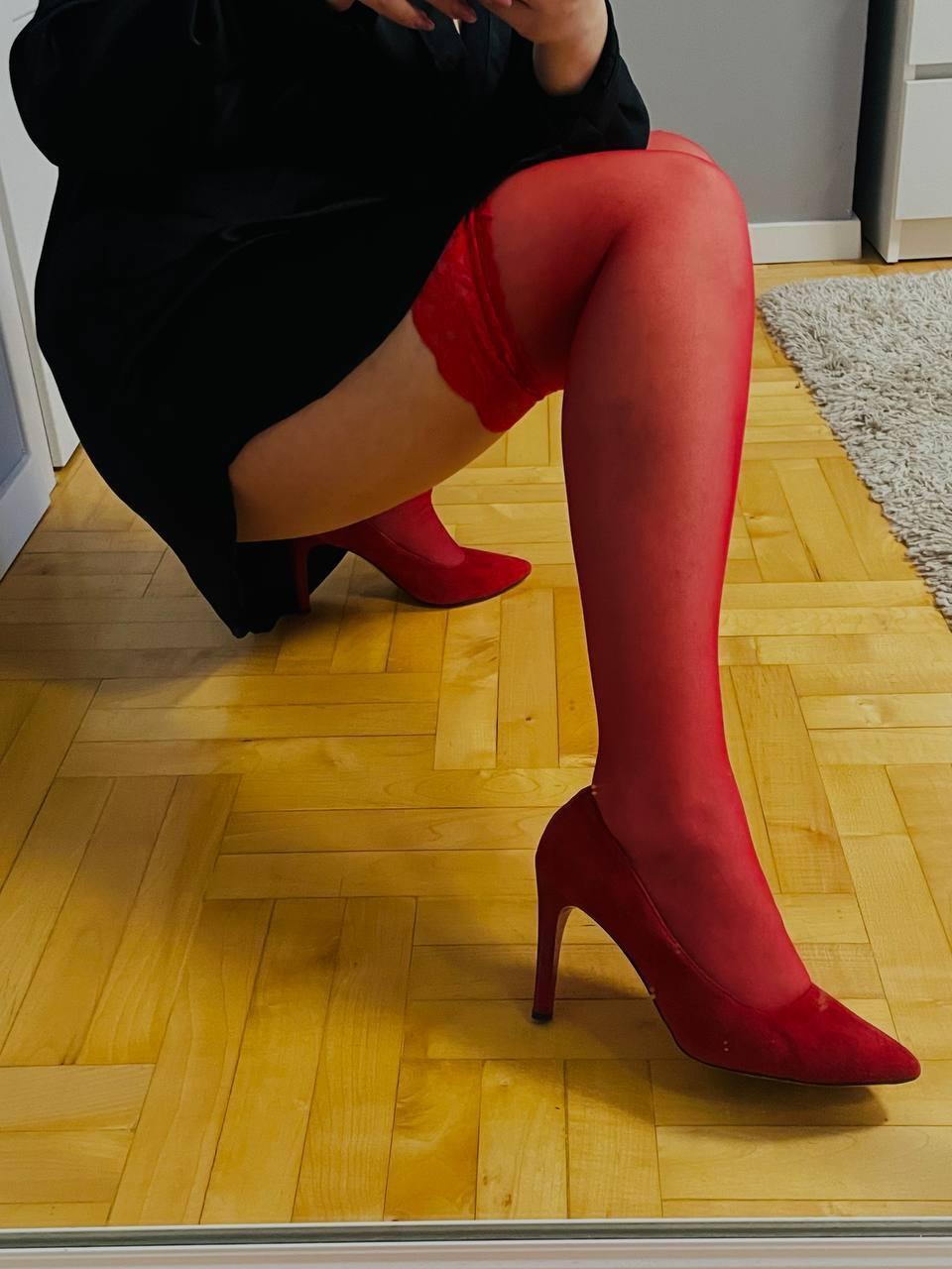 Image of cam model Sambucka from XloveCam