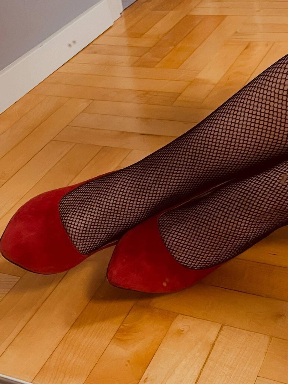 Image of cam model Sambucka from XloveCam