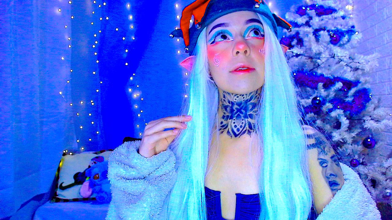 Image of cam model LannieGonzales from XloveCam