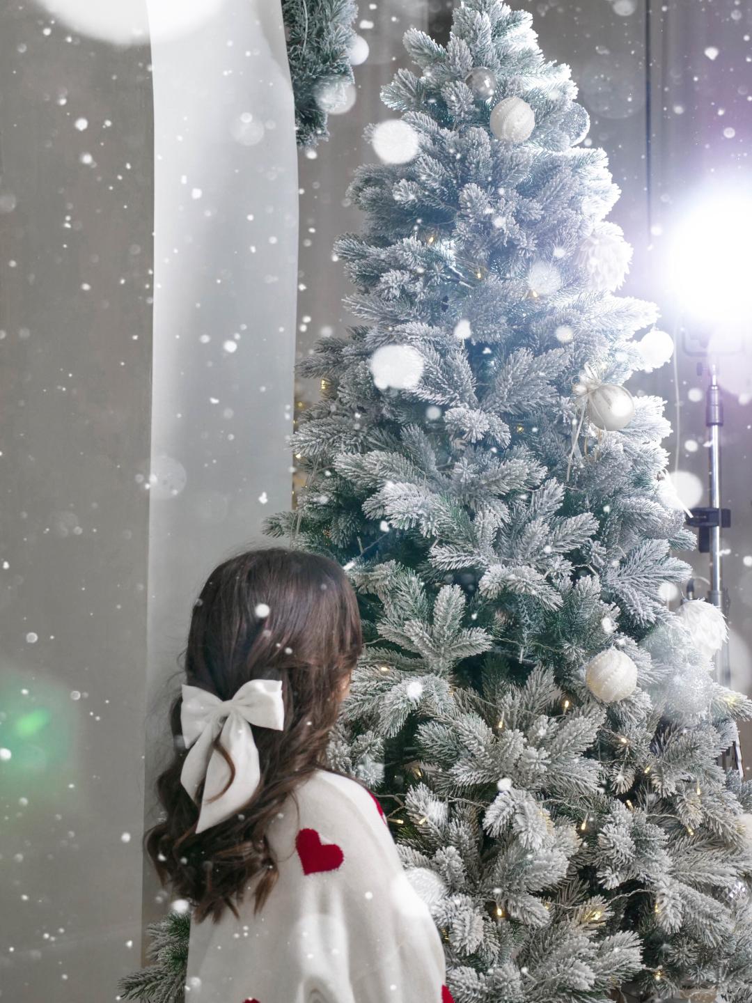 Image of cam model OwnPath from XloveCam