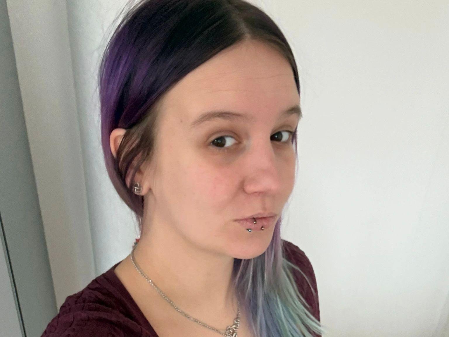 Image of cam model Sophiesoreal77-hot from XloveCam