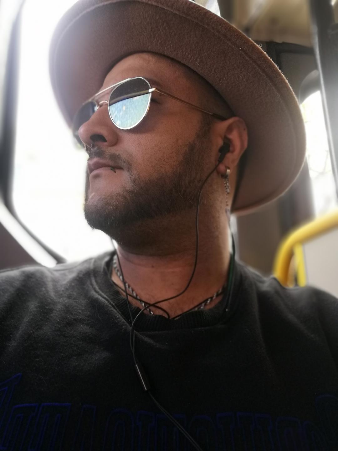 Image of cam model SektethLilith from XloveCam