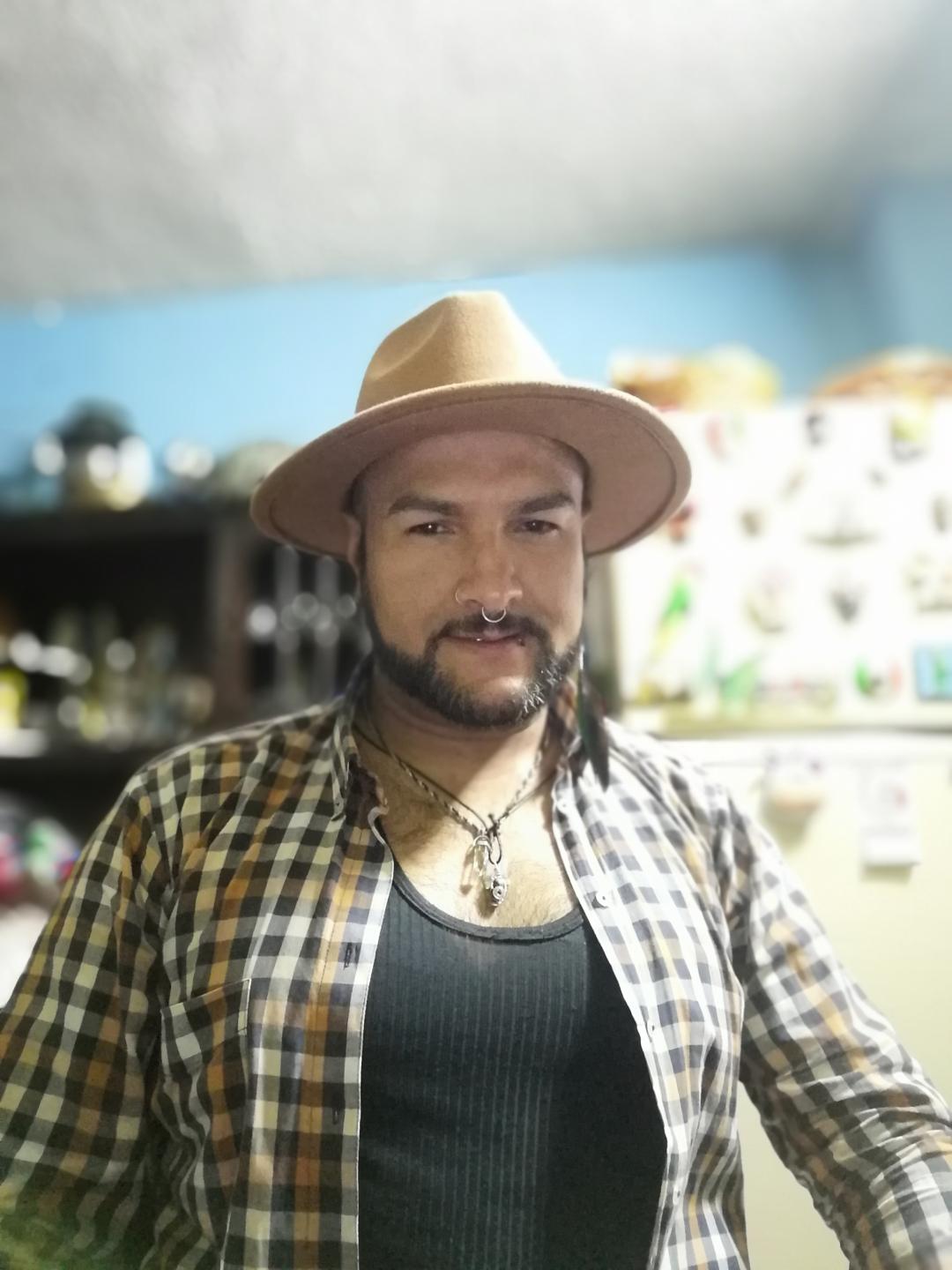 Image of cam model SektethLilith from XloveCam