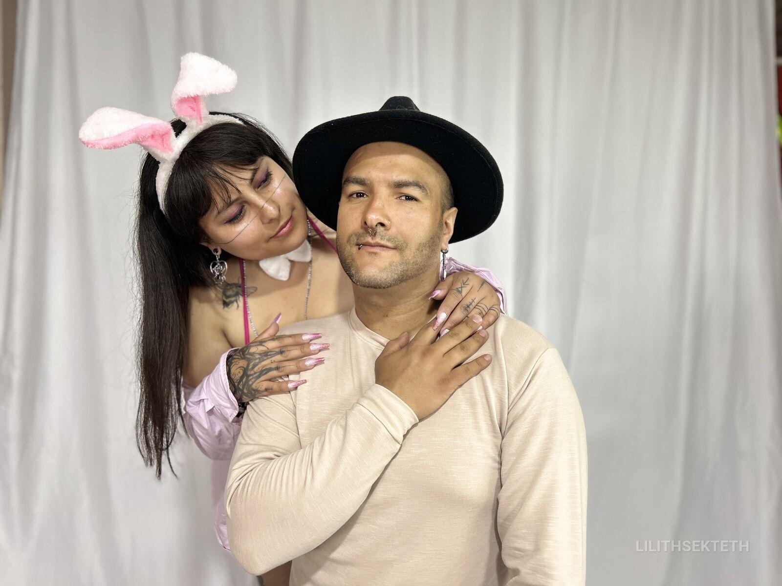 Image of cam model SektethLilith from XloveCam