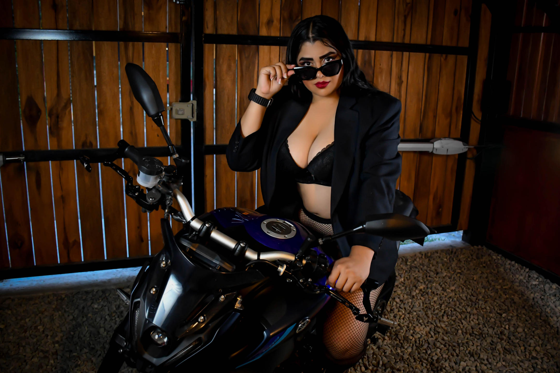 Image of cam model EmilyBoobsss from XloveCam